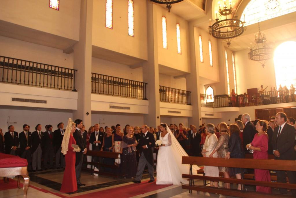 entrada iglesia malaga bodas