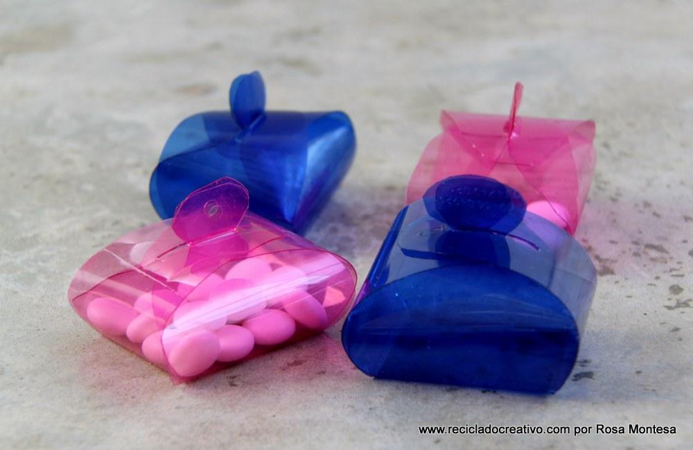 Caja de regalo - bombonera, realizada reciclando una botella de plástico