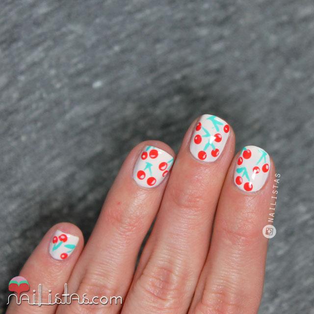 Uñas decoradas con cerezas paso a paso