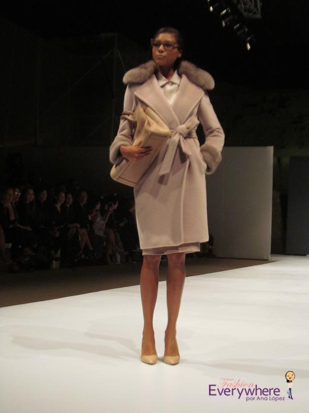 Max Mara_ Perú Moda_#maxmara_#PerúModa2015_#PerúModa_#PeruModa_#PeruModa2015_Huaca Pucllana_alpaca peruana_madeinItaly_Ana López_blogger_blog fashion everywhere_www.fashioneverywhere.pe_1 1 (35)