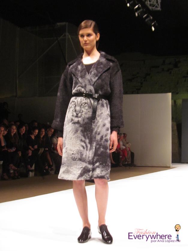 Max Mara_ Perú Moda_#maxmara_#PerúModa2015_#PerúModa_#PeruModa_#PeruModa2015_Huaca Pucllana_alpaca peruana_madeinItaly_Ana López_blogger_blog fashion everywhere_www.fashioneverywhere.pe_1 1 (24)