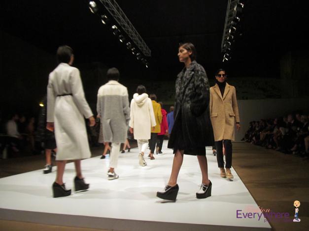 Max Mara_ Perú Moda_#maxmara_#PerúModa2015_#PerúModa_#PeruModa_#PeruModa2015_Huaca Pucllana_alpaca peruana_madeinItaly_Ana López_blogger_blog fashion everywhere_www.fashioneverywhere.pe_1 1 (8)