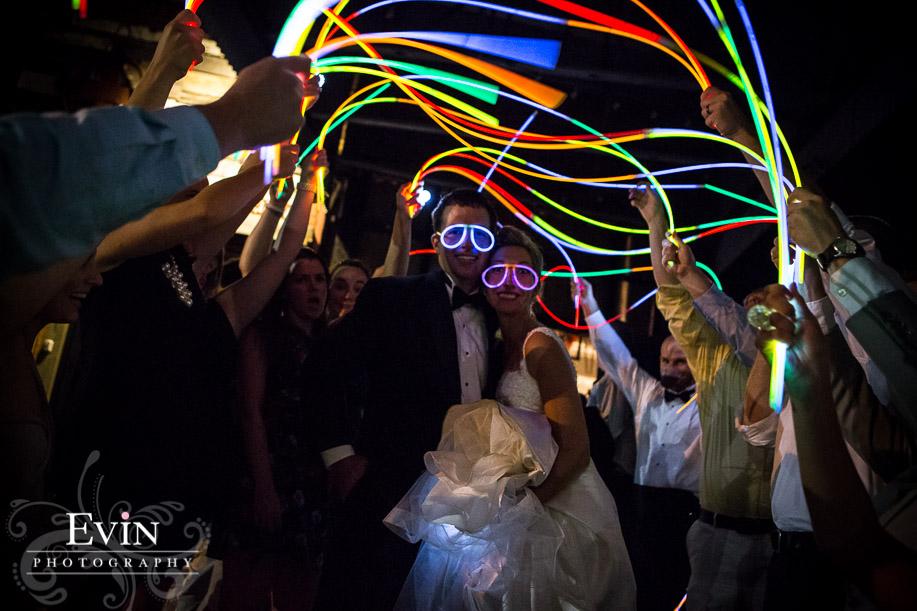 colores-de-boda-gafas-fluorescentes