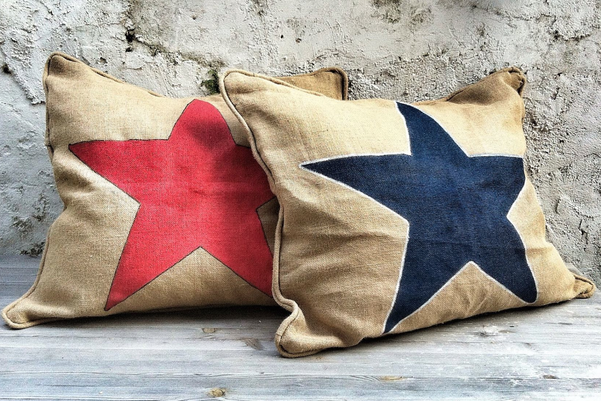 Sunday Market Bilbao Decoración Cojines estrellas