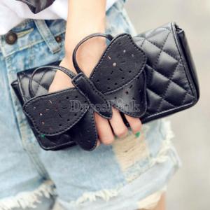 black clutch