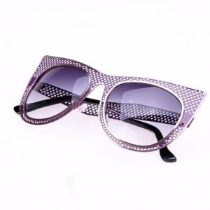 purple sunglasses