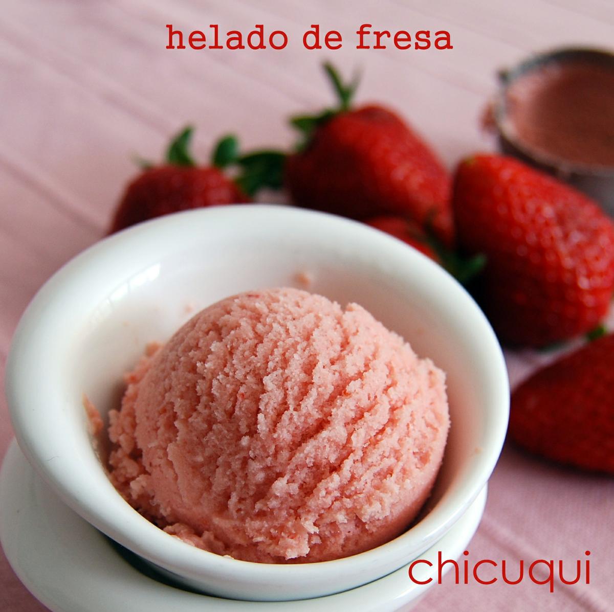 Receta de helado de fresa en galletas decoradas chicuqui.com
