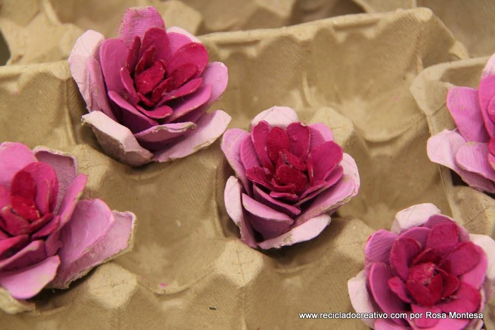 Flores rosas con hueveras de cartón - egg carton flowers