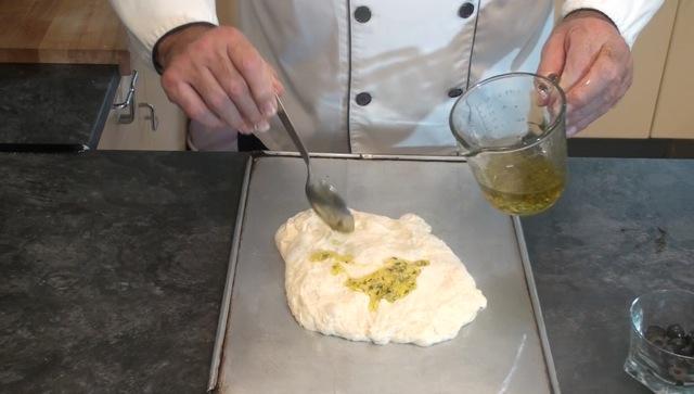 Focaccia con Aceitunas negras51