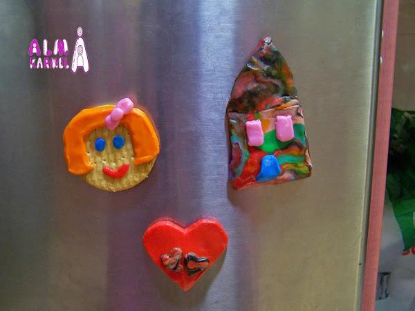 Imanes de plastilina y galleta para el frigorifico