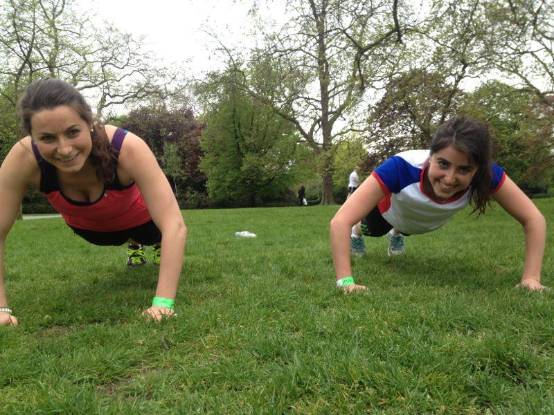 ejercicios caseros para pectorales