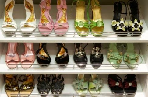 5 Ideas para organizar los zapatos fácilmente - Yo curvilínea  Organizador  de zapatos, Ordenador de zapatos, Muebles para guardar zapatos