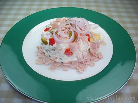 Ensaladilla de jamón york 2