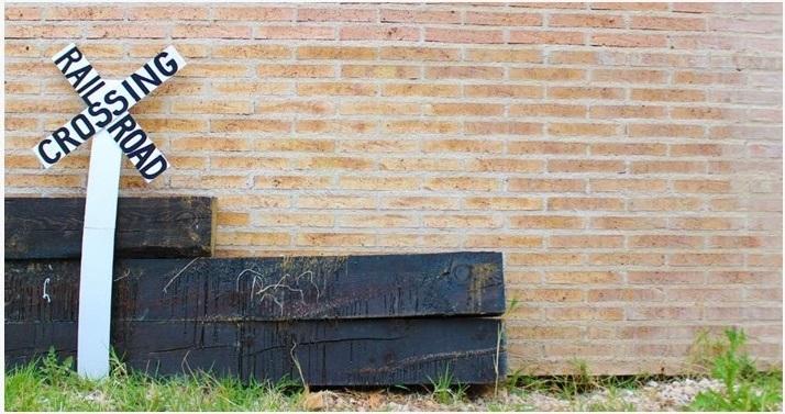 senal crossing railroad