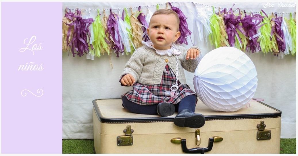 los niños en la fiesta de cumpleanos