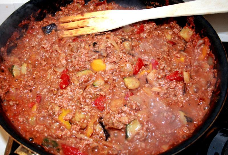 06. Mezclamos los ingredientes para el Pastel de verduras fit