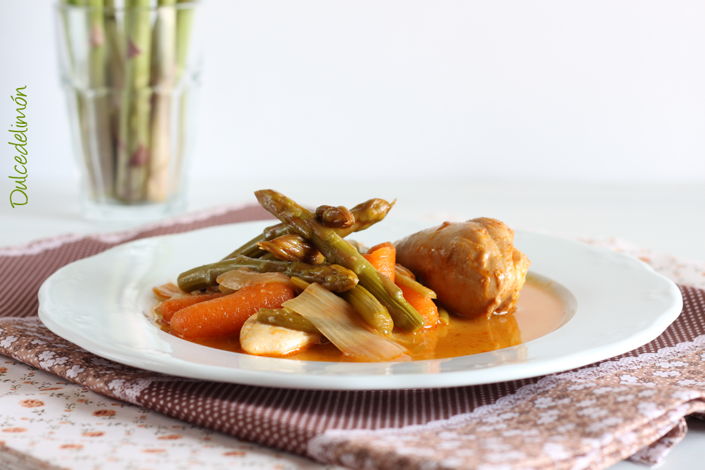 Jamoncitos de pollo en escabeche de esparragos trigueros