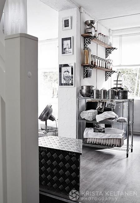 04-industrial-kitchen