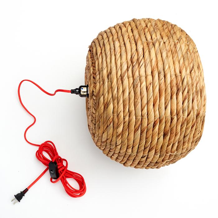 lampara de techo de rafia