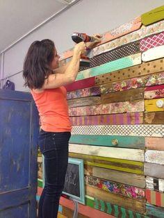 Muebles con palets - Decorar la pared con palets