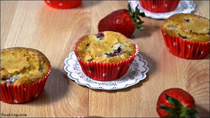 magdalenas-rellenas-con-fresas-portada