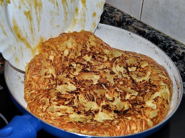 vuelta tortilla