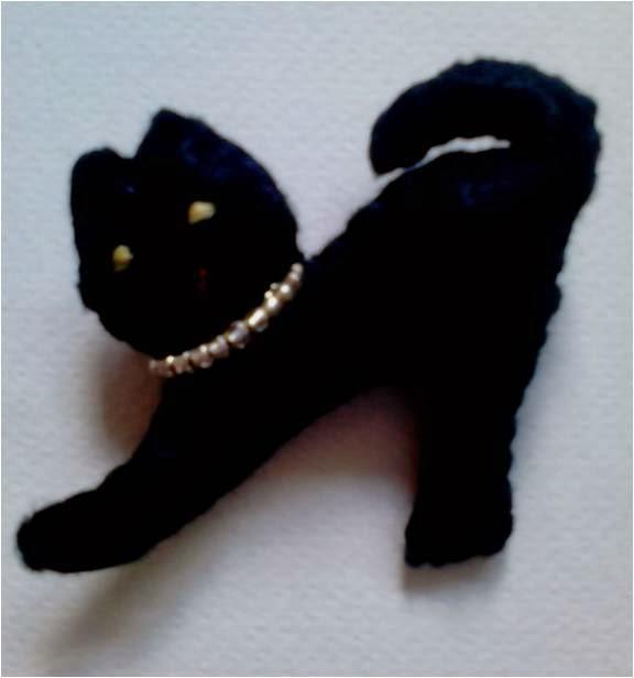 Manualidades caseras faciles gatos negros fieltro