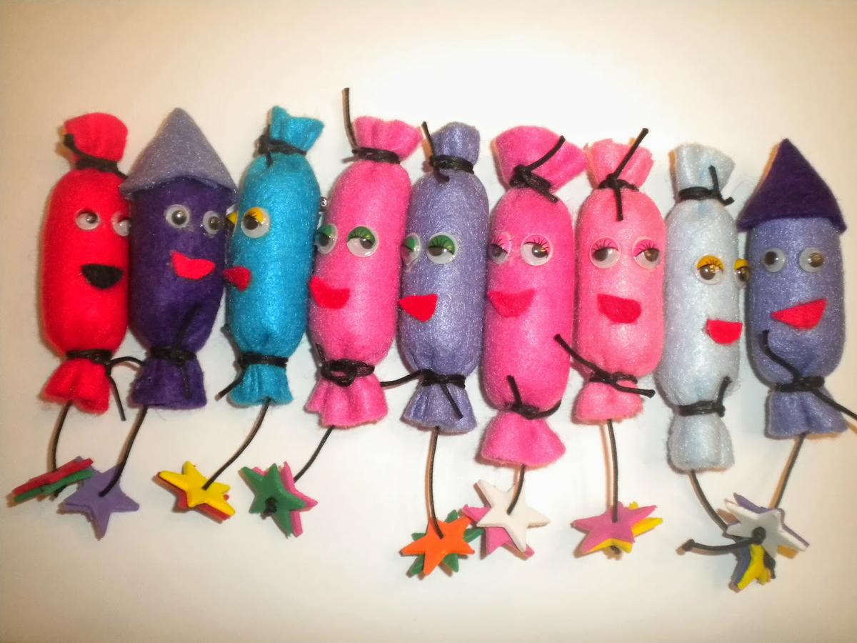 Manualidades Caseras faciles broches falleros petardos de colores