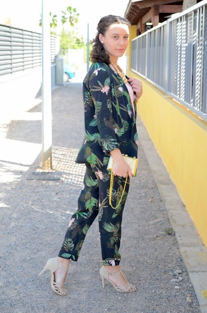 tropical suit (9)