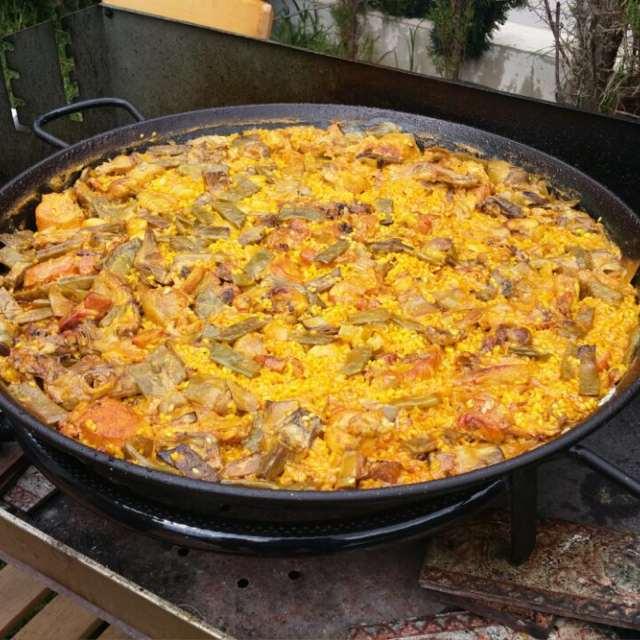 Paella valenciana