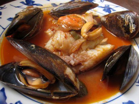 bacalao-con-mejillones-