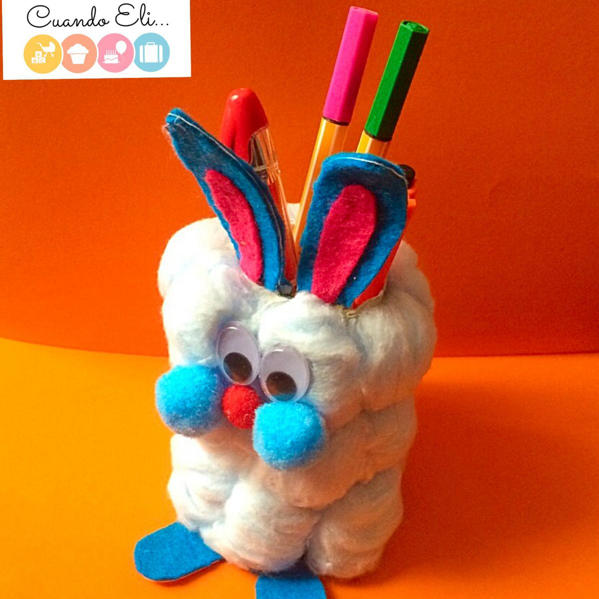 conejito de tubo de cartón