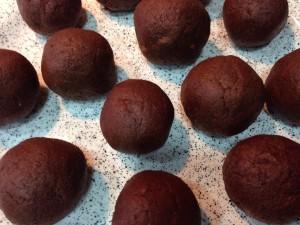 hacer bolas- pop cakes de chocolate sin azúcar