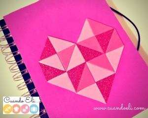 Libreta decorada con corazón geométrico