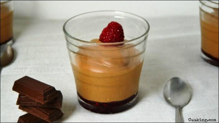 Mousse-de-chocolate-con-frutos-rojos-portada