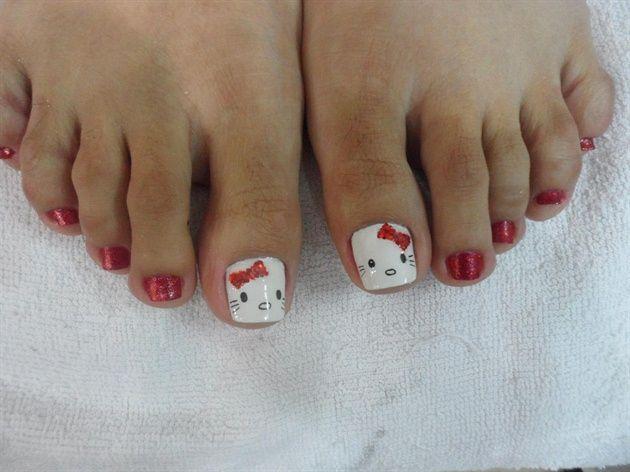 uñas de los pies hello kitty