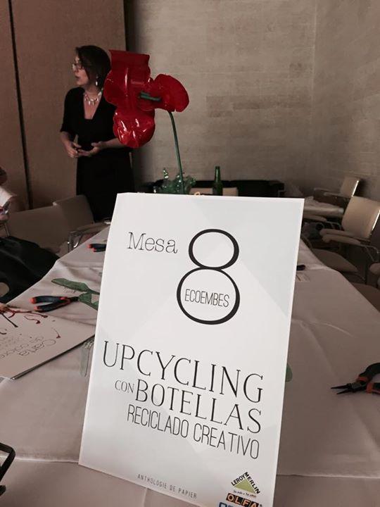 Workshop taller Upcycling con botellas de plástico. Reciclado Creativo