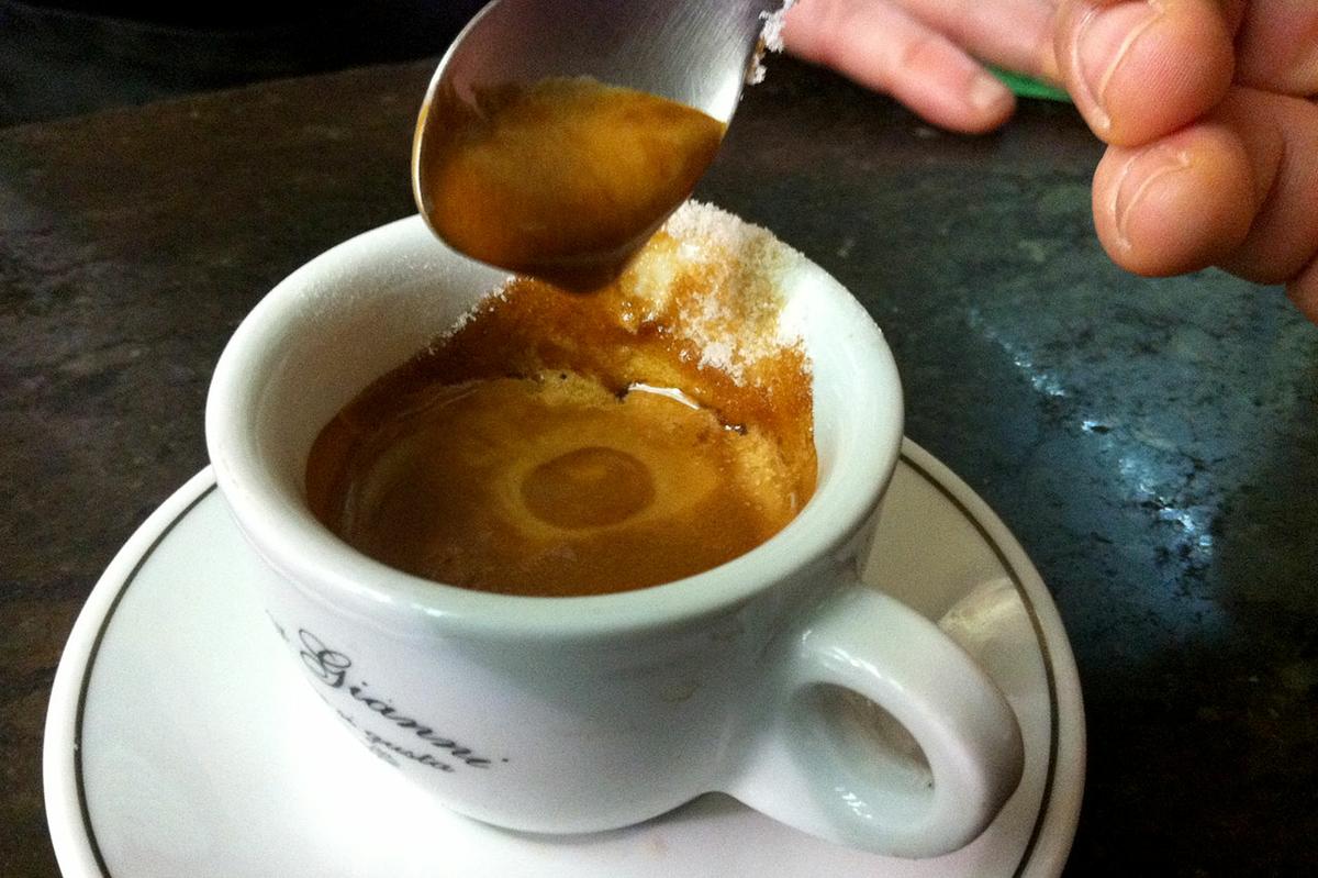 El típico café espresso de Nápoles