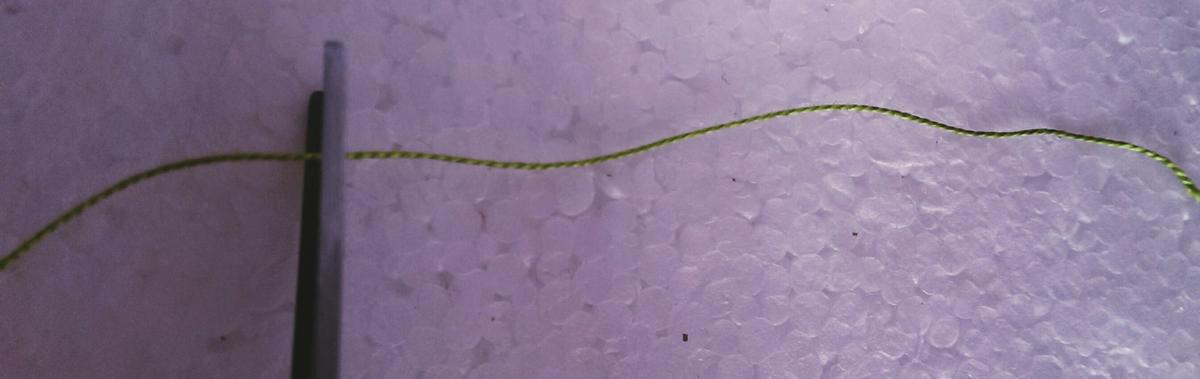 Cortamos un poco de hilo