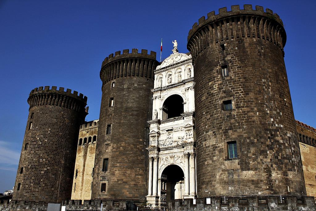 Conoce lla bonita Nápoles