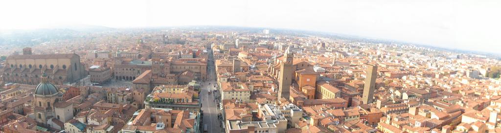 Conoce la bonita ciudad de Bolonia