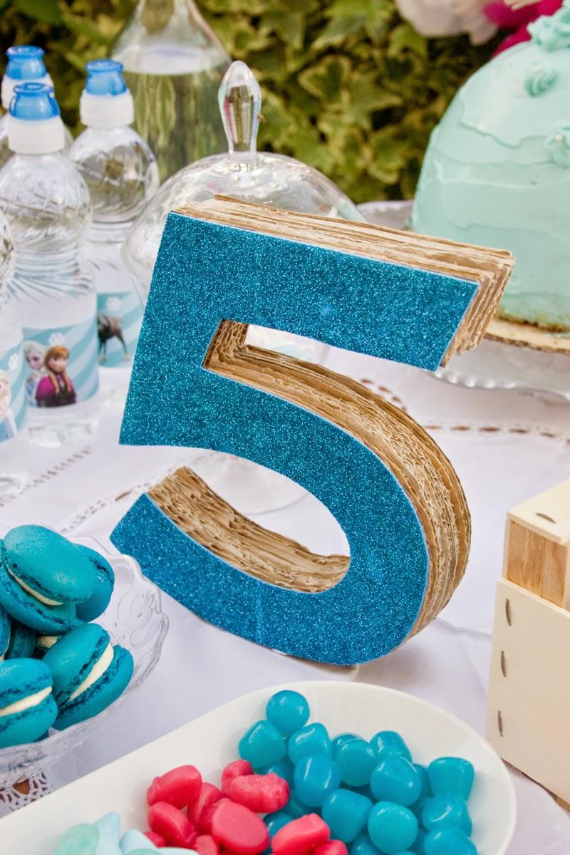 Diy número 5 en 3d con cartón para cumpleaños Frozen6