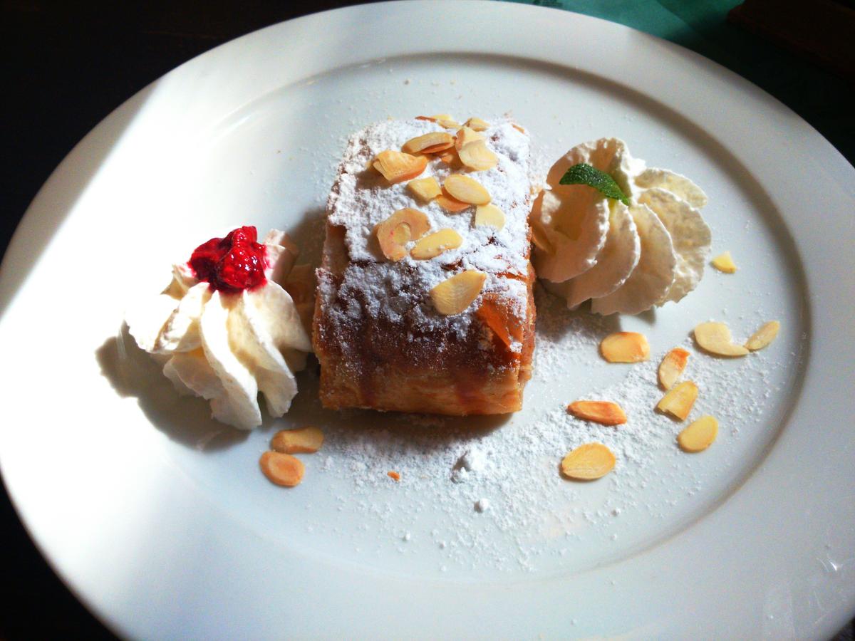 Exquisito Apple Strudel de la casa