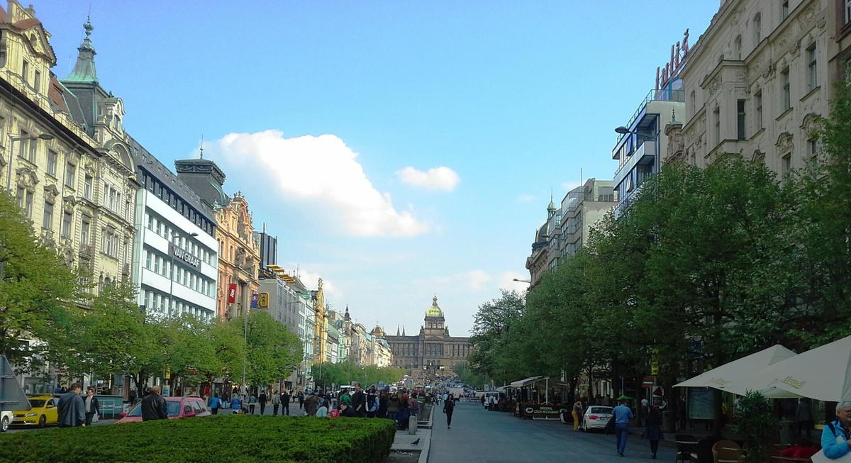 Bulevar de la Plaza de Wenceslao