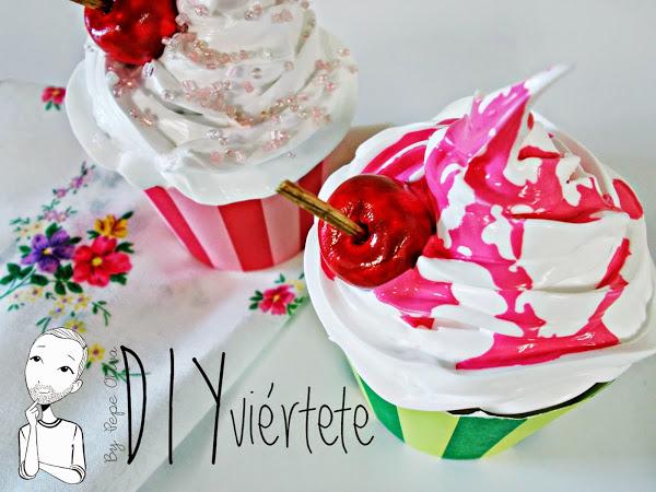 DIY-Do It Yourself-DIYviértete-manualidades-decoración-cupcakes-Decoden-técnica-dulce-cereza-sirope-frostinf-merengue-4