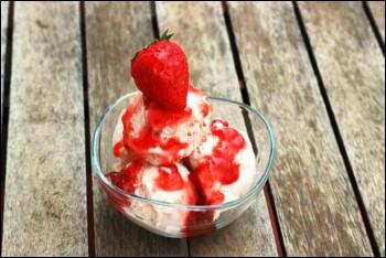 Helado-cremoso-de-fresa-final-001