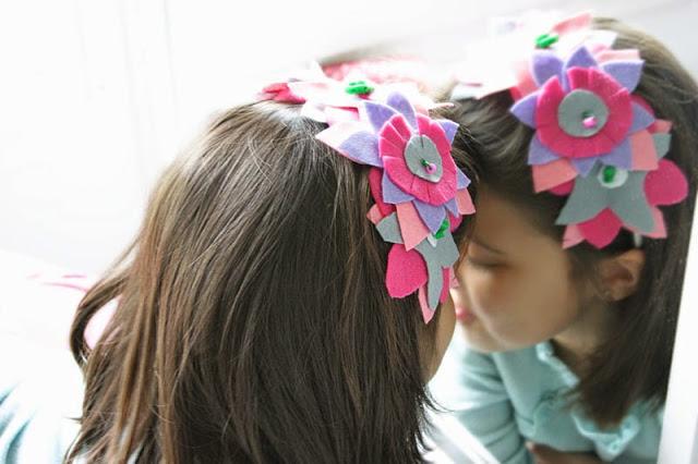 Taller de Creactividad: Diy diadema de flores de fieltro7