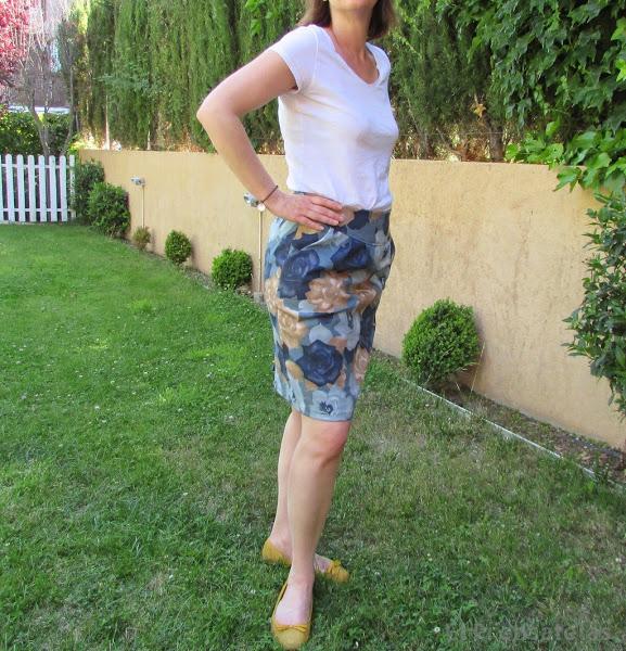 Falda Simplicity 2451