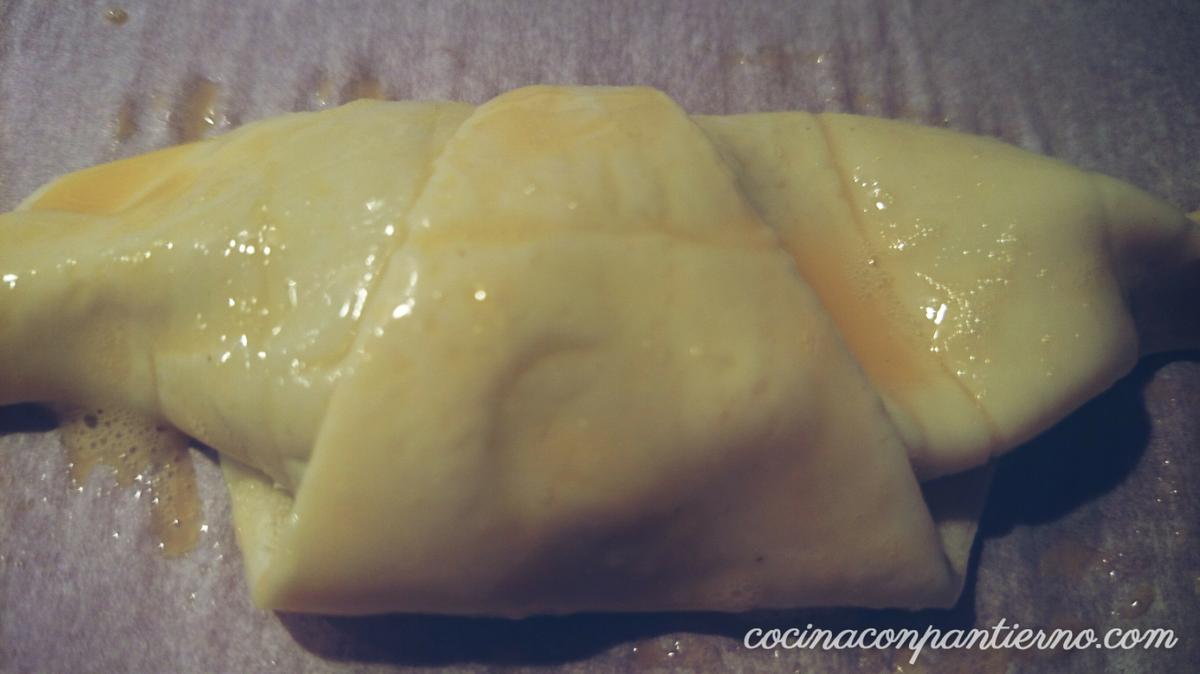 croissantsrellenos-huevos