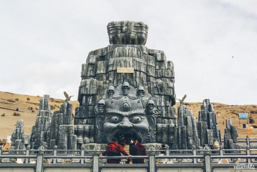 Sky Burial, entierro en el cielo